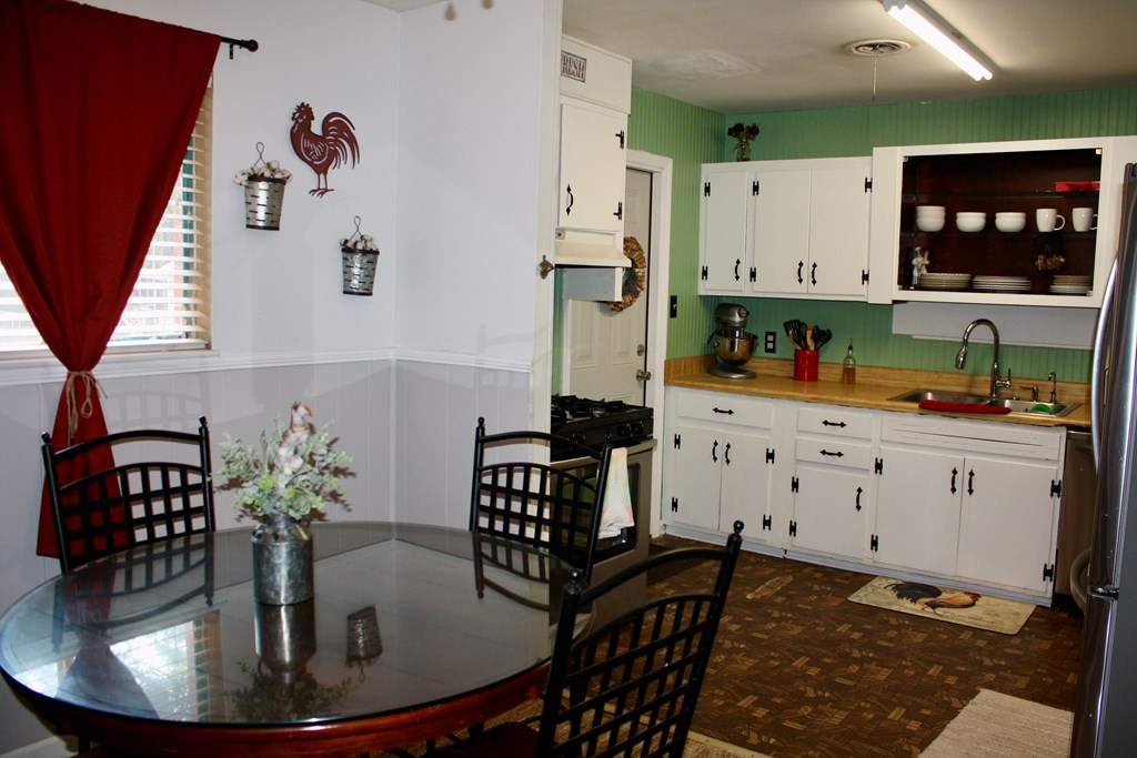 4328 Columbia Road Martinez, GA 30907 - Photo 5 of 21 Gallery Image 5