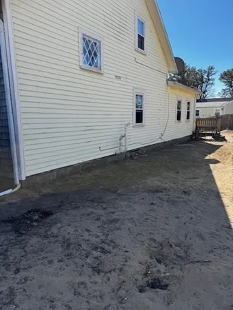 a view of a garage
