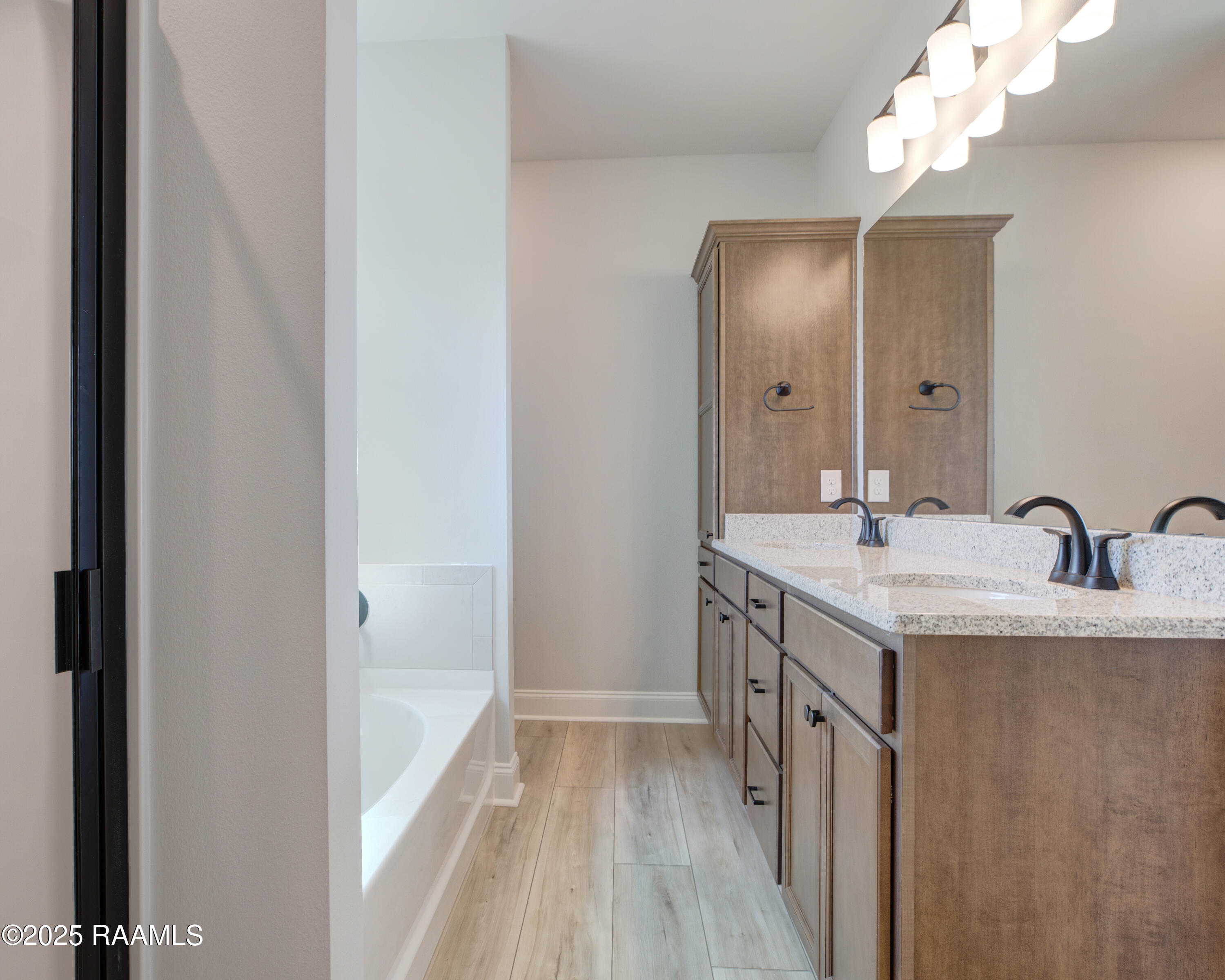 117 Steep Meadows Lafayette, LA 70506 - Photo 10 of 15 117 Steep Meadows -10