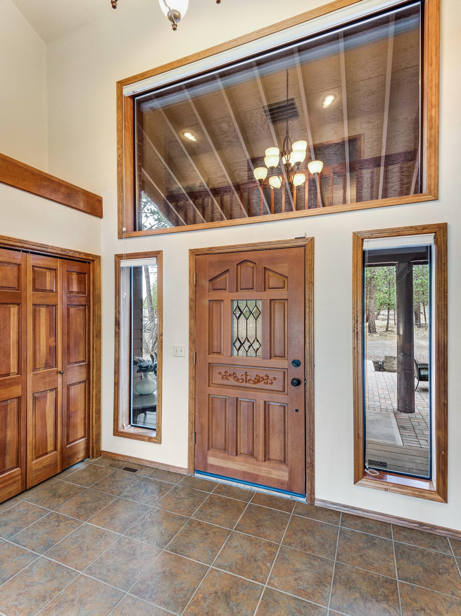 60234 Tekampe Road Bend, OR 97702 - Photo 5 of 35 5