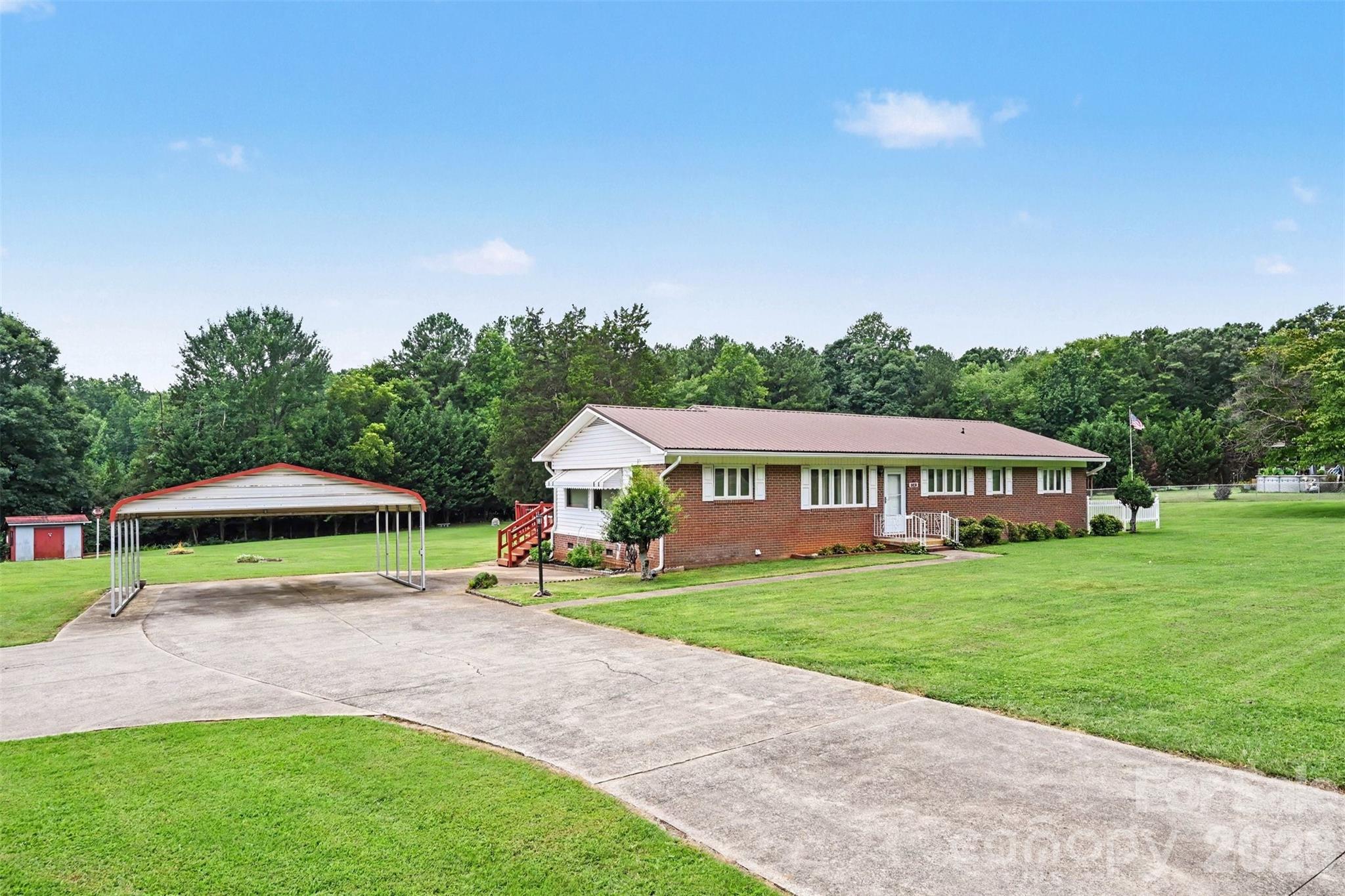 225 Oliphant Road Mooresville, NC 28115 - Photo 25 of 30 Gallery Image 25