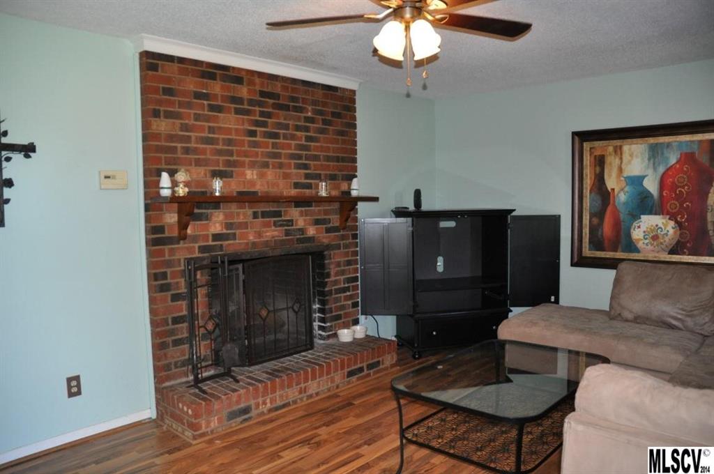 2617 Elbow Road Newton, NC 28658 - Photo 3 of 21