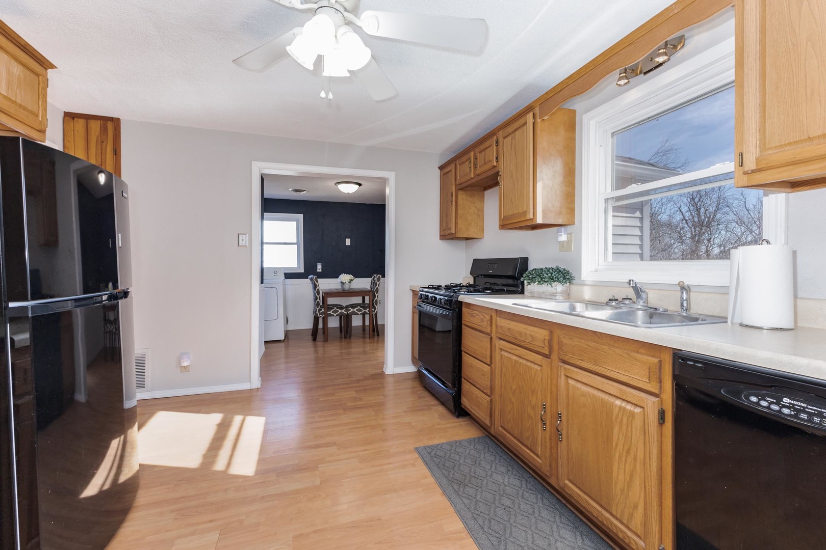 306 East Cooper Street Colfax, IL 61728 - Photo 23 of 49