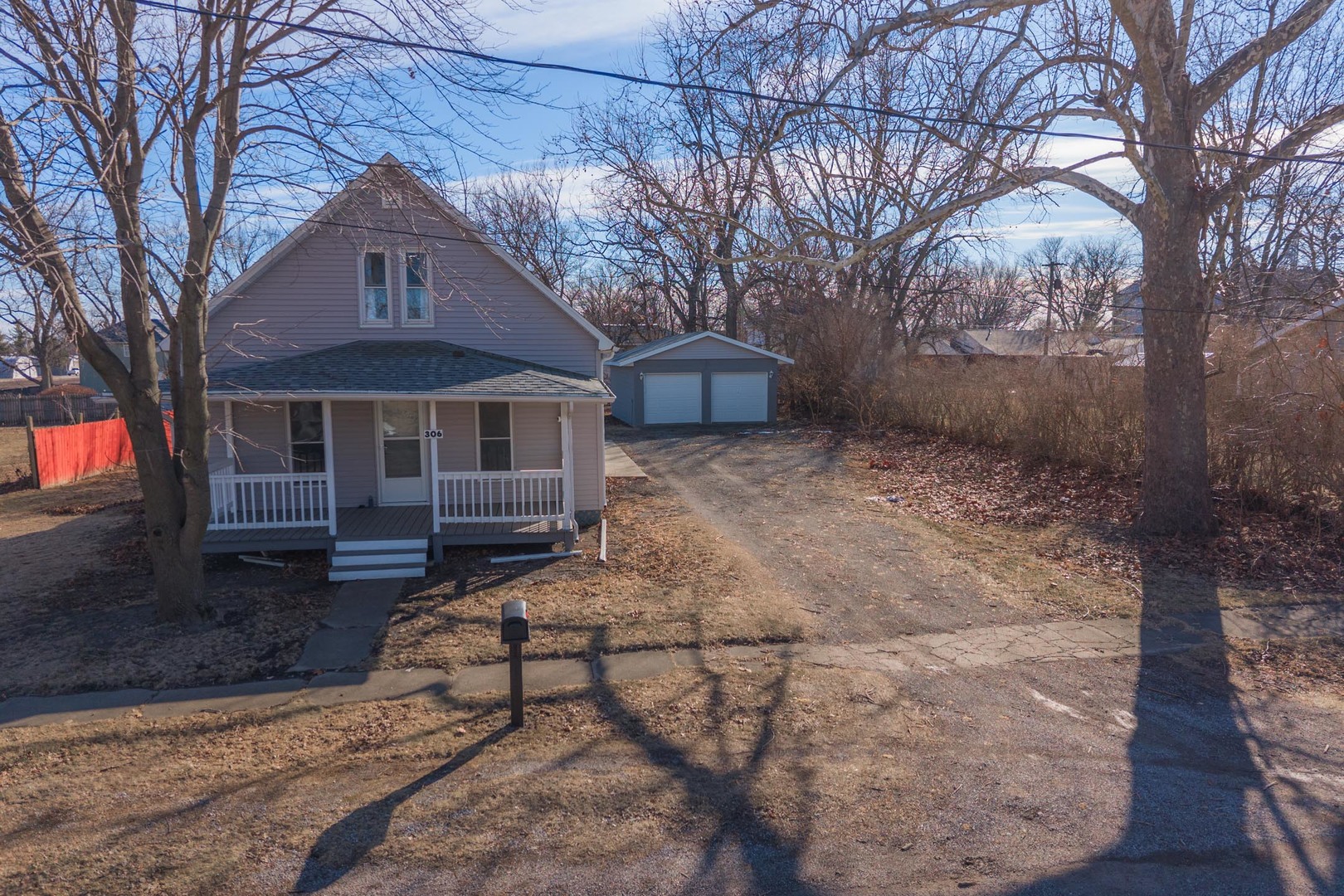 306 East Cooper Street Colfax, IL 61728 - Photo 3 of 49