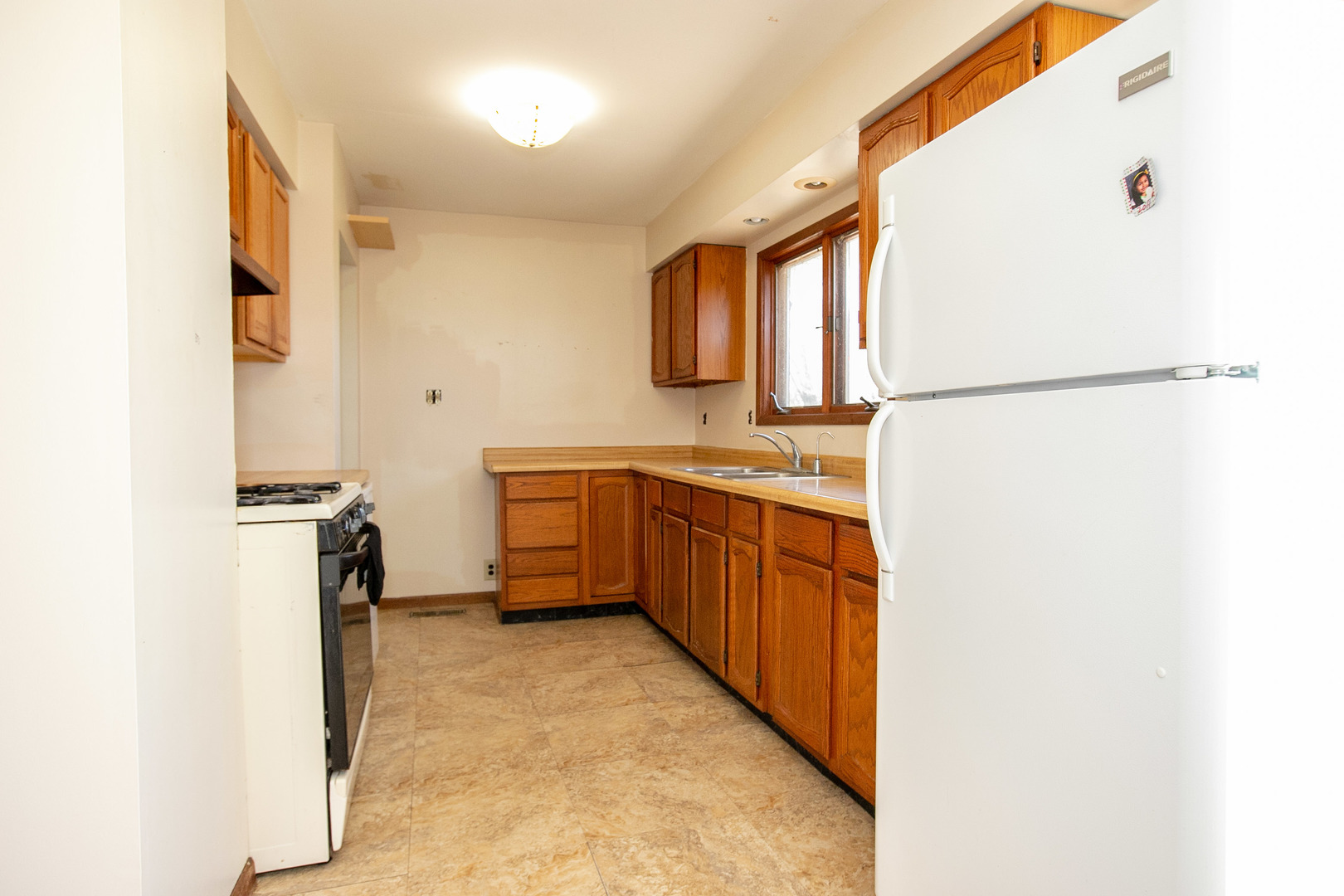 33144 East Five Points Road Kingston, IL 60145 - Photo 2 of 33
