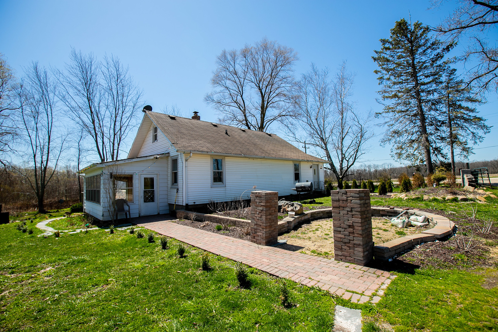 33144 East Five Points Road Kingston, IL 60145 - Photo 14 of 33