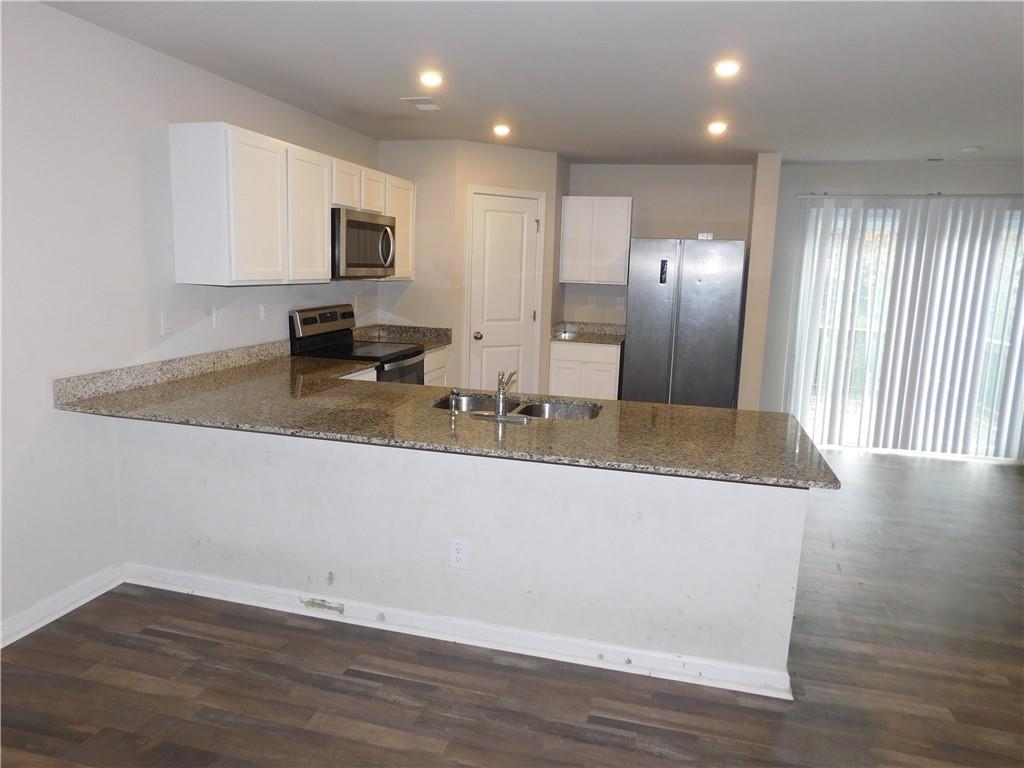 343 Indian Lake Trail Villa Rica, GA 30180 - Photo 4 of 26