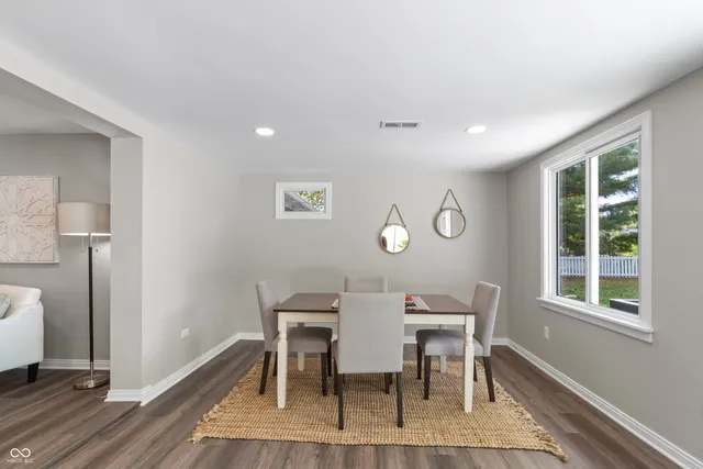 $379,900 | 7118 Mikesell Drive, Indianapolis, IN 46260