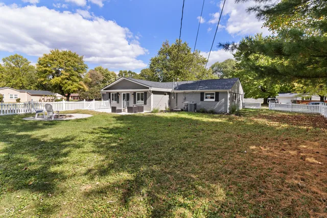 $379,900 | 7118 Mikesell Drive, Indianapolis, IN 46260