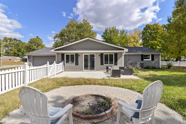 $379,900 | 7118 Mikesell Drive, Indianapolis, IN 46260