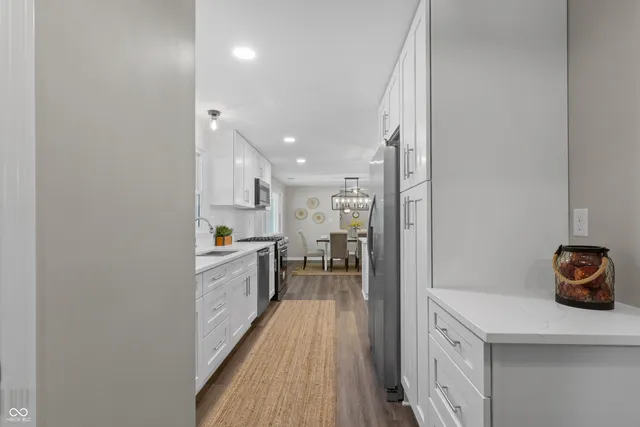 $379,900 | 7118 Mikesell Drive, Indianapolis, IN 46260