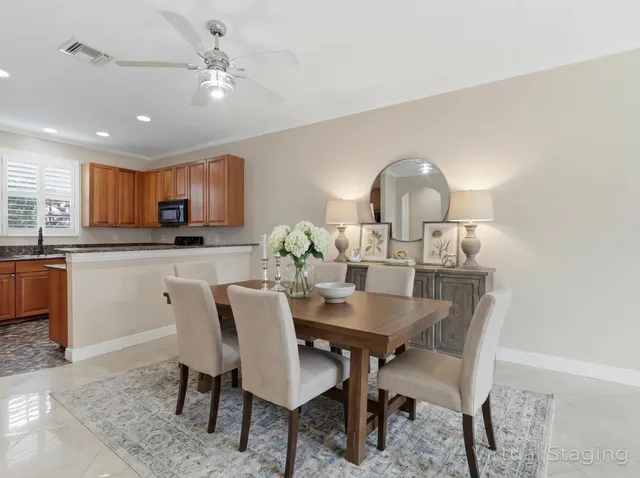 $3,100 | 2502 North Dixie Highway, Unit 15, Lake Worth Beach, FL 33460