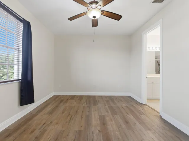 $3,100 | 2502 North Dixie Highway, Unit 15, Lake Worth Beach, FL 33460