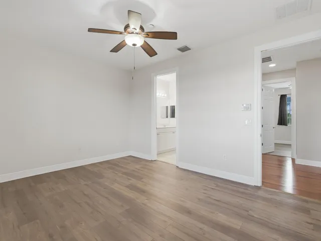 $3,100 | 2502 North Dixie Highway, Unit 15, Lake Worth Beach, FL 33460