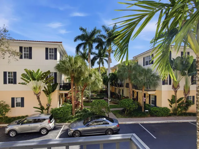 $3,100 | 2502 North Dixie Highway, Unit 15, Lake Worth Beach, FL 33460