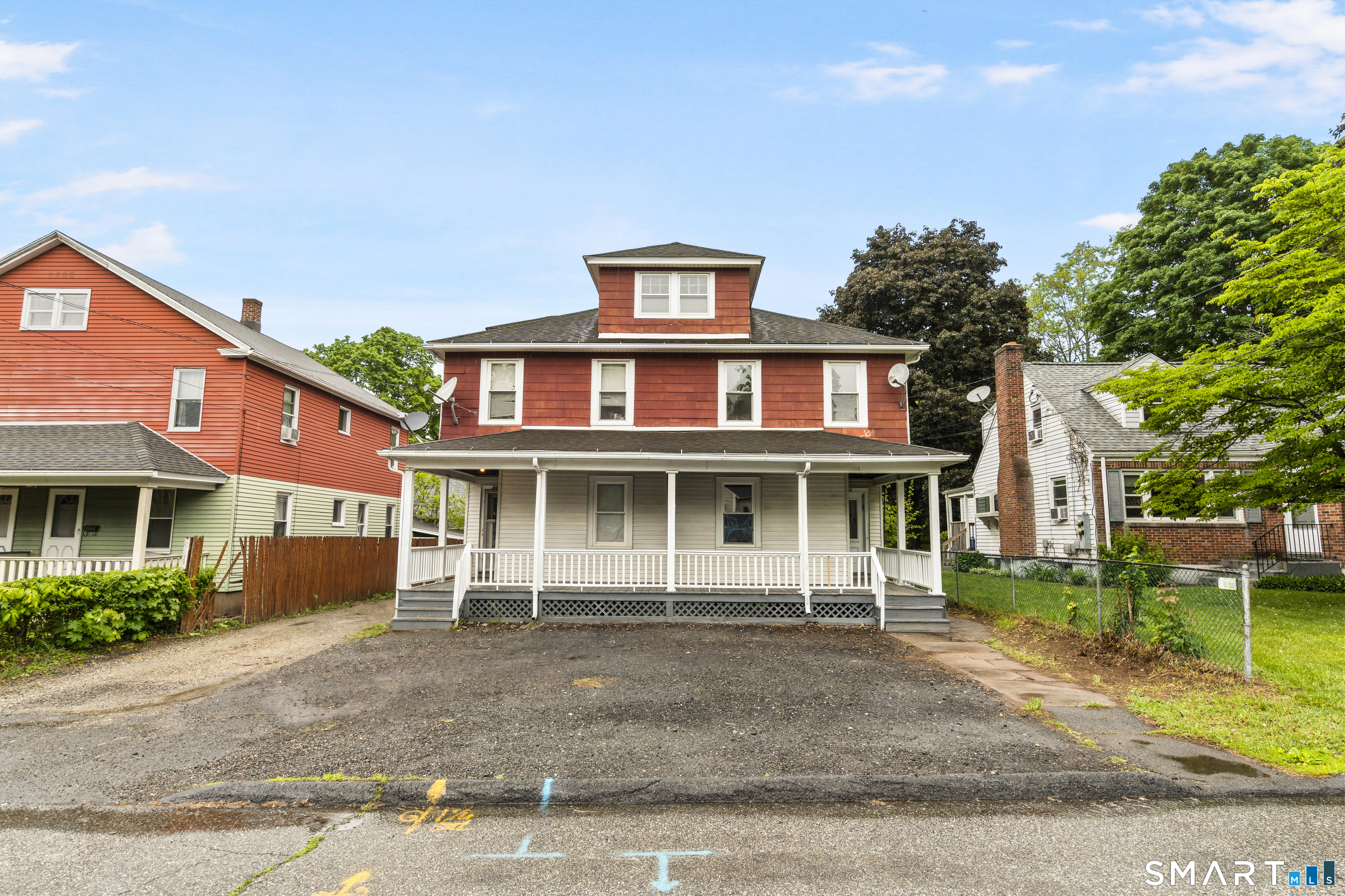 241 Oak Street Manchester, CT 06040 - Photo 1 of 1