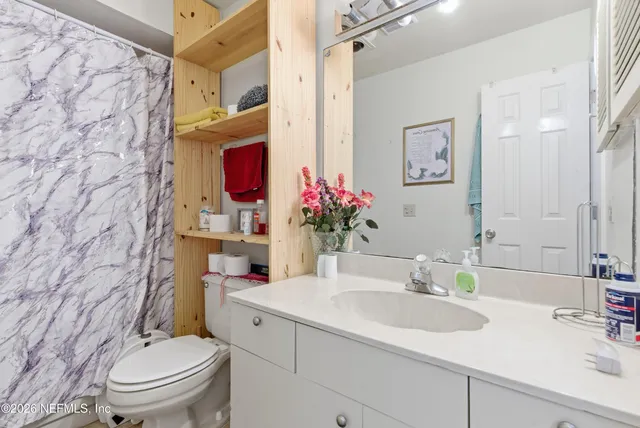 $445,000 | 7863 Southeast Lexington Avenue, Hobe Sound, FL 33455