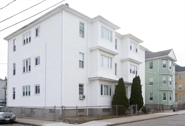 $1,080,000 | 49 Hamlet Street, Fall River, MA 02724