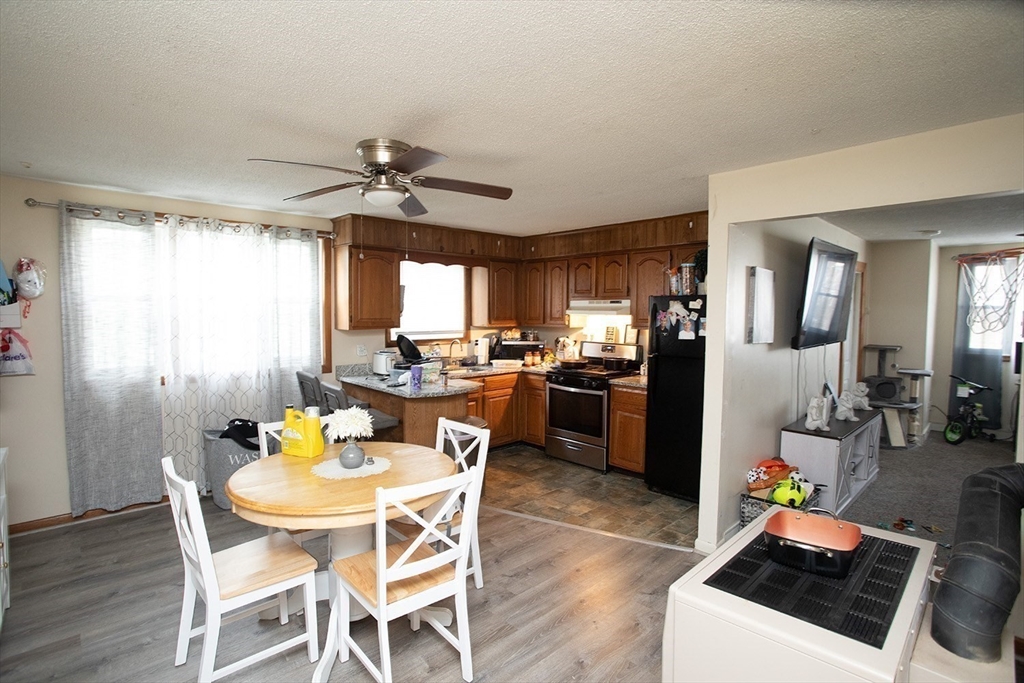 49 Hamlet Street Fall River, MA 02724 - Photo 17 of 28