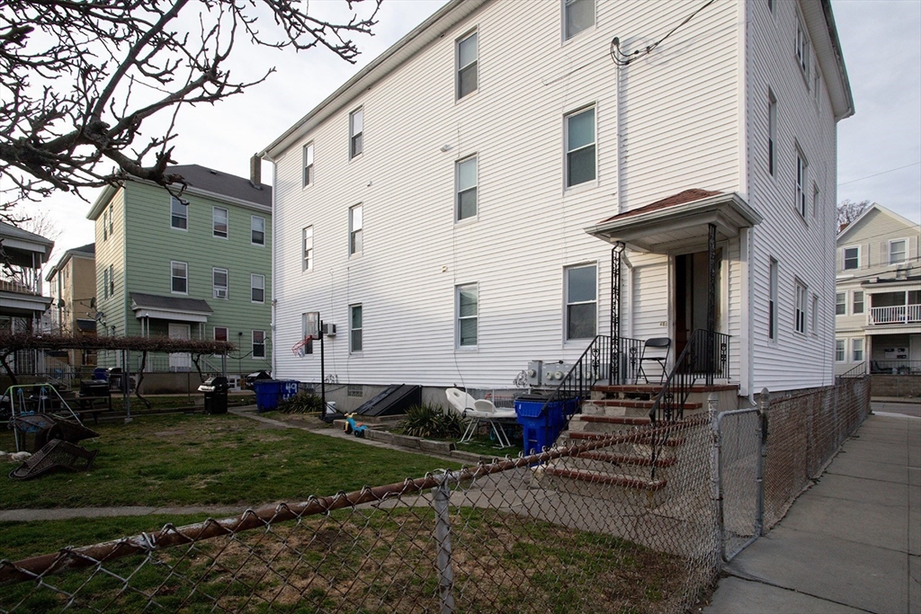 49 Hamlet Street Fall River, MA 02724 - Photo 5 of 28