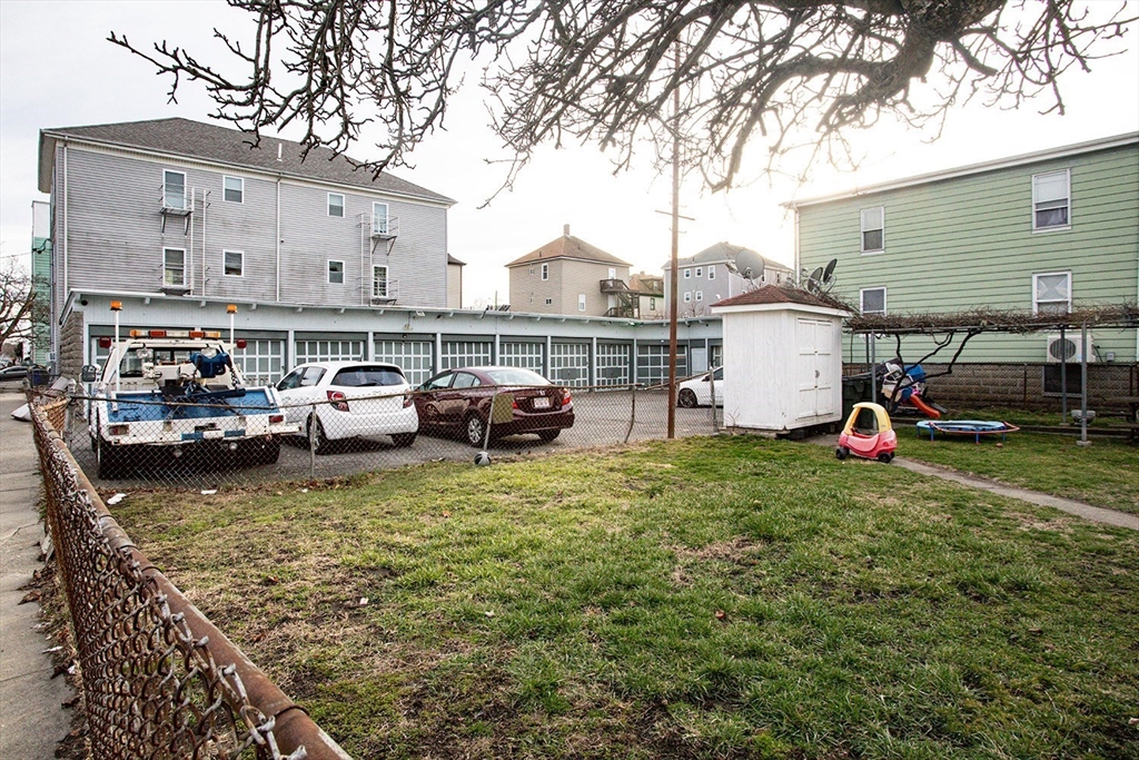 49 Hamlet Street Fall River, MA 02724 - Photo 7 of 28