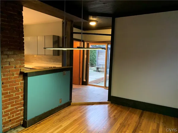 $2,000 | 327 Tennyson Avenue, Syracuse, NY 13204