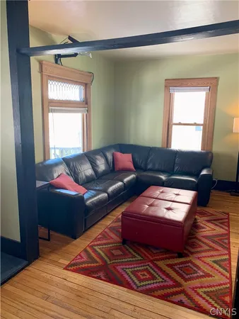 $2,000 | 327 Tennyson Avenue, Syracuse, NY 13204