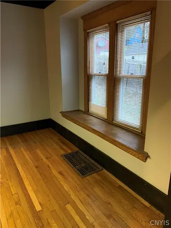 $2,000 | 327 Tennyson Avenue, Syracuse, NY 13204