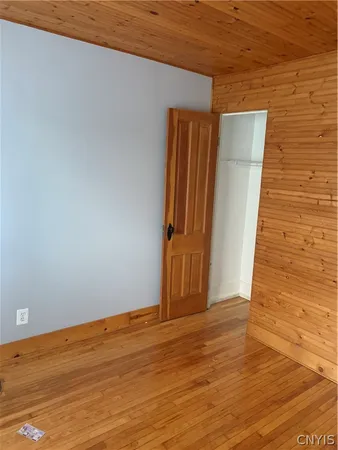 $2,000 | 327 Tennyson Avenue, Syracuse, NY 13204