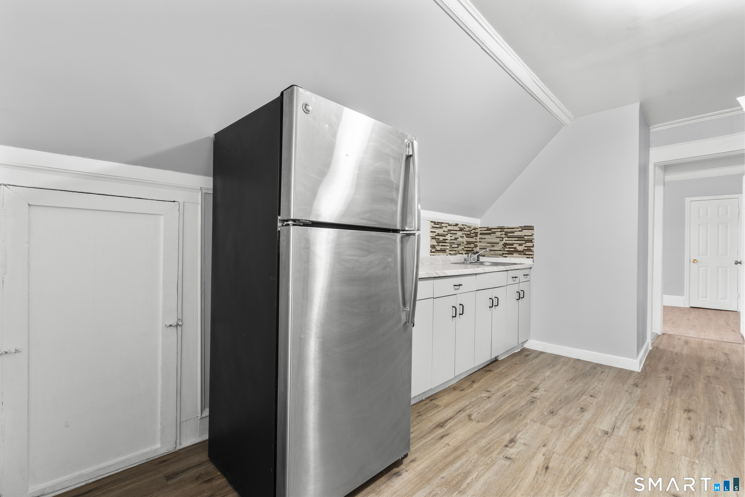 48 Park Terrace, Unit 3 Bridgeport, CT 06604 - Photo 14 of 26