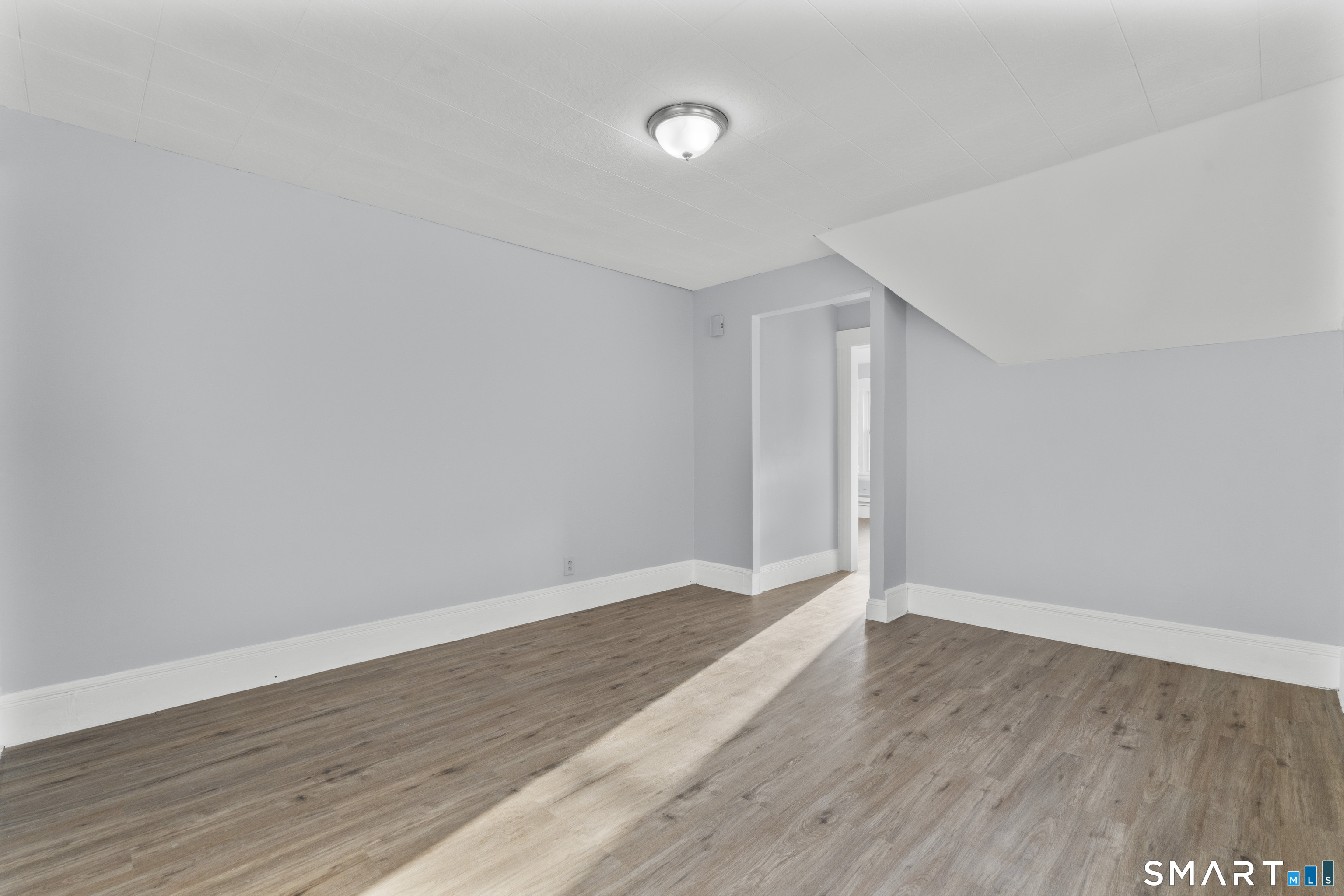 48 Park Terrace, Unit 3 Bridgeport, CT 06604 - Photo 8 of 26