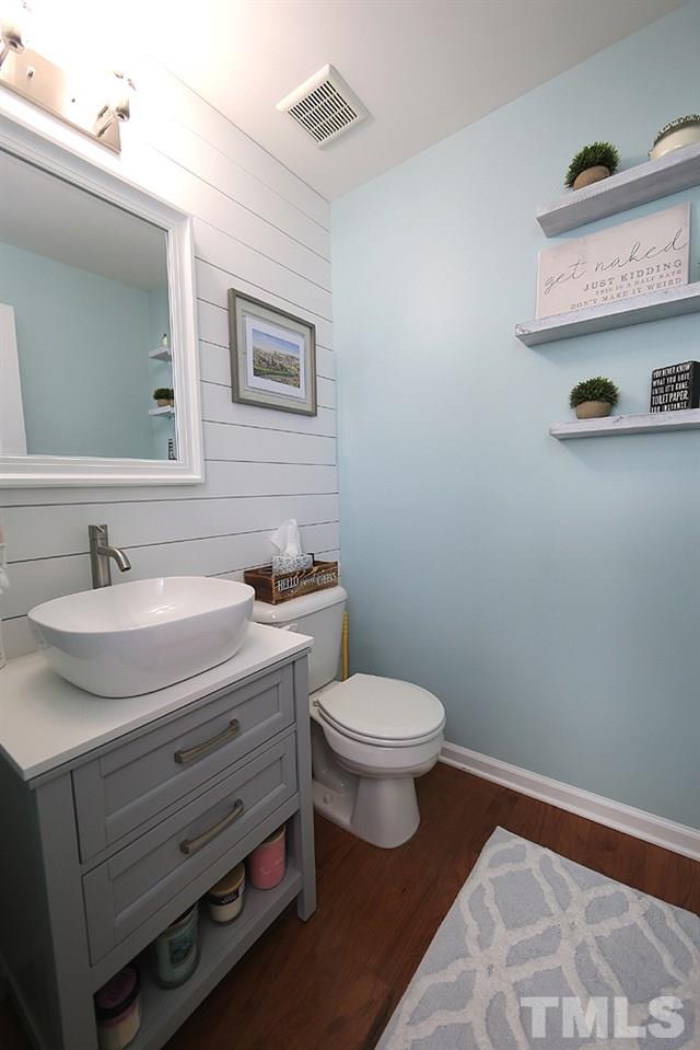 9145 Wooden Road Raleigh, NC 27617 - Photo 6 of 16 Gallery Image 6