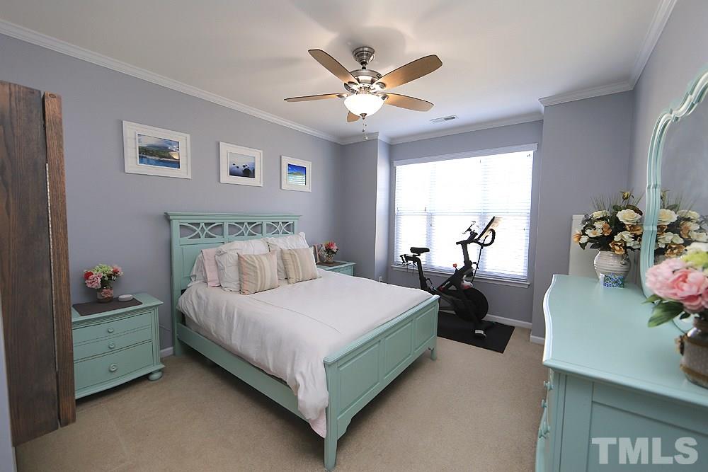 9145 Wooden Road Raleigh, NC 27617 - Photo 10 of 16 Gallery Image 10