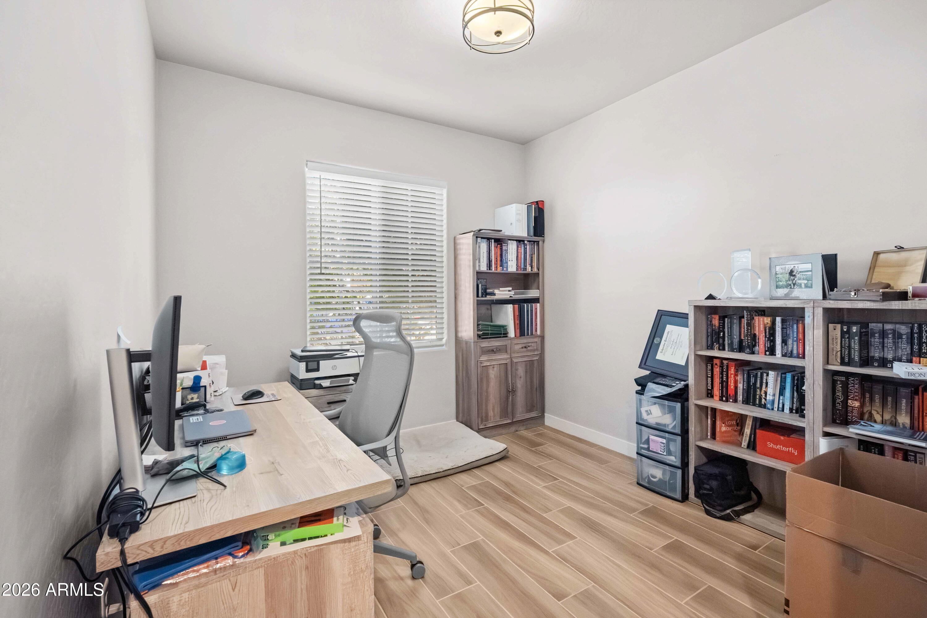 3717 East Cheery Lynn Road Phoenix, AZ 85018 - Photo 9 of 25 A-10