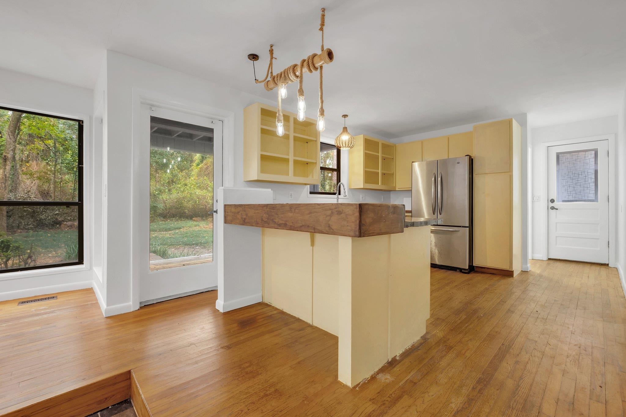 1612 Folkstone Road Tallahassee, FL 32312 - Photo 2 of 25 Gallery Image 2