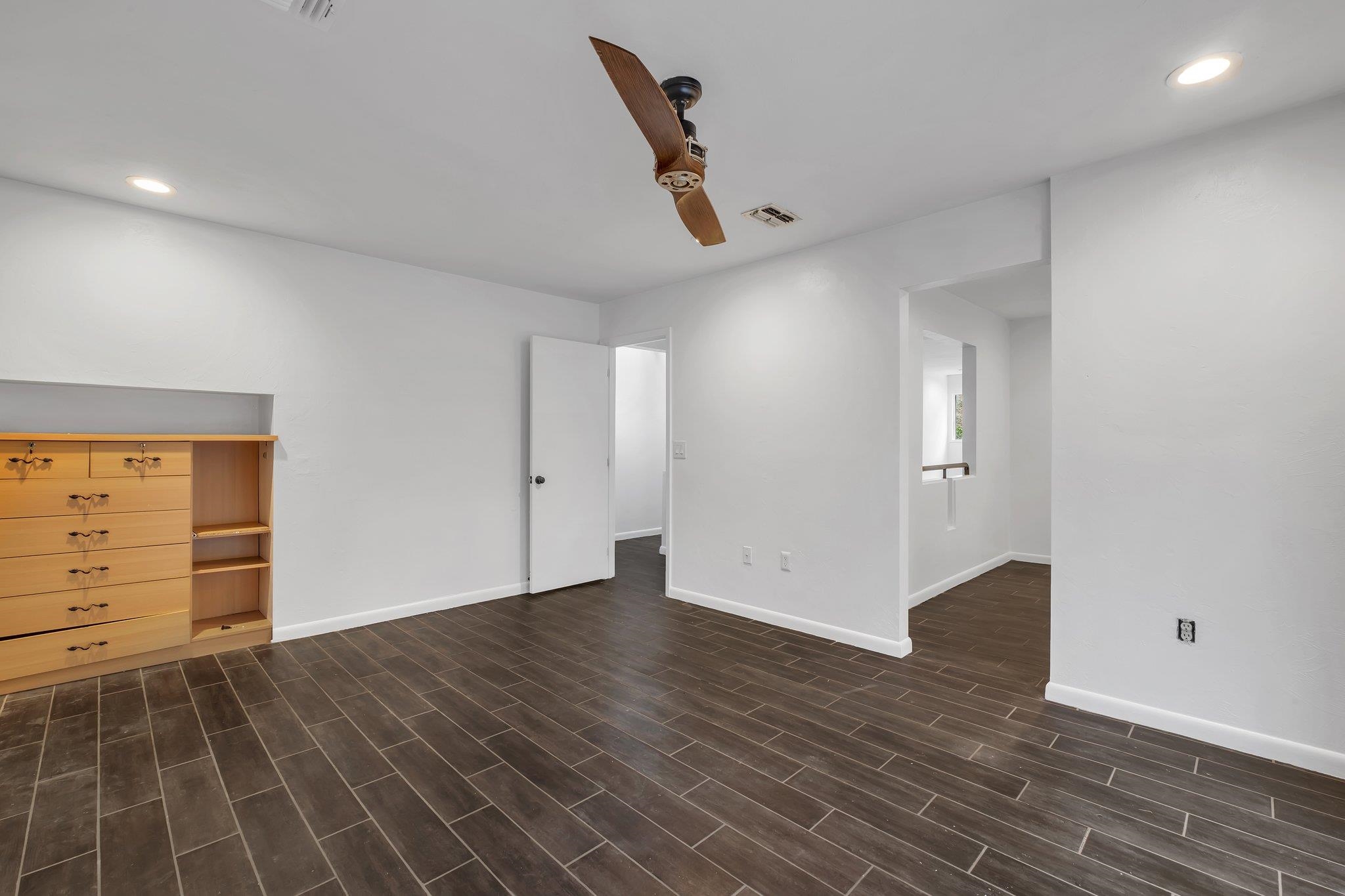 1612 Folkstone Road Tallahassee, FL 32312 - Photo 6 of 25 Gallery Image 6