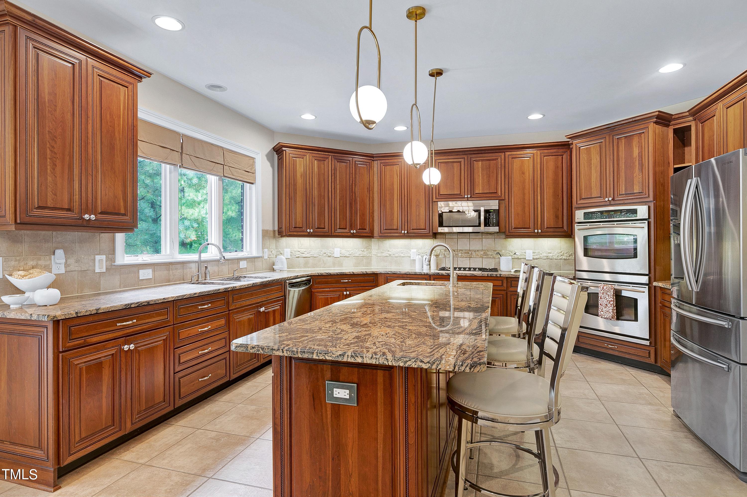 10837 Round Brook Circle Raleigh, NC 27617 - Photo 14 of 50 Scene-21