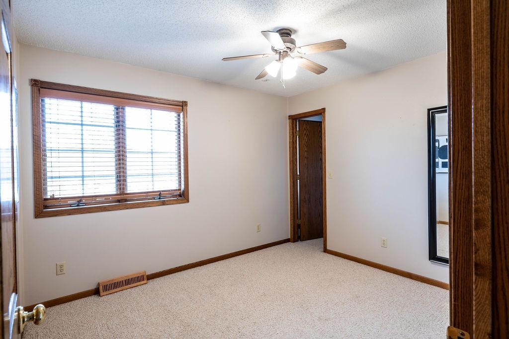 2608 Regal Road St. Cloud, MN 56301 - Photo 28 of 48