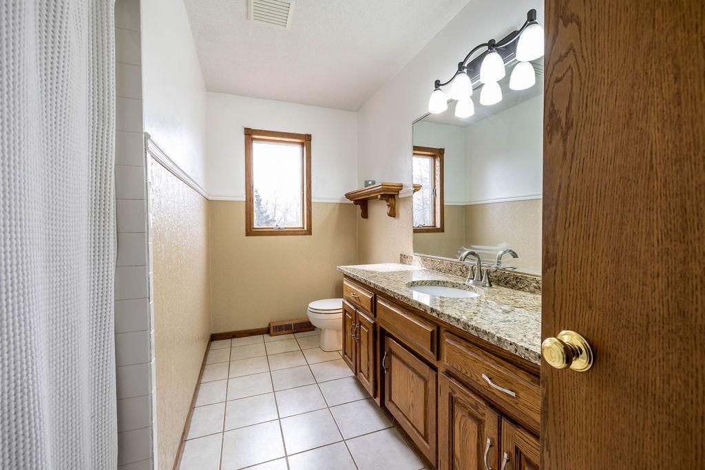 2608 Regal Road St. Cloud, MN 56301 - Photo 29 of 48