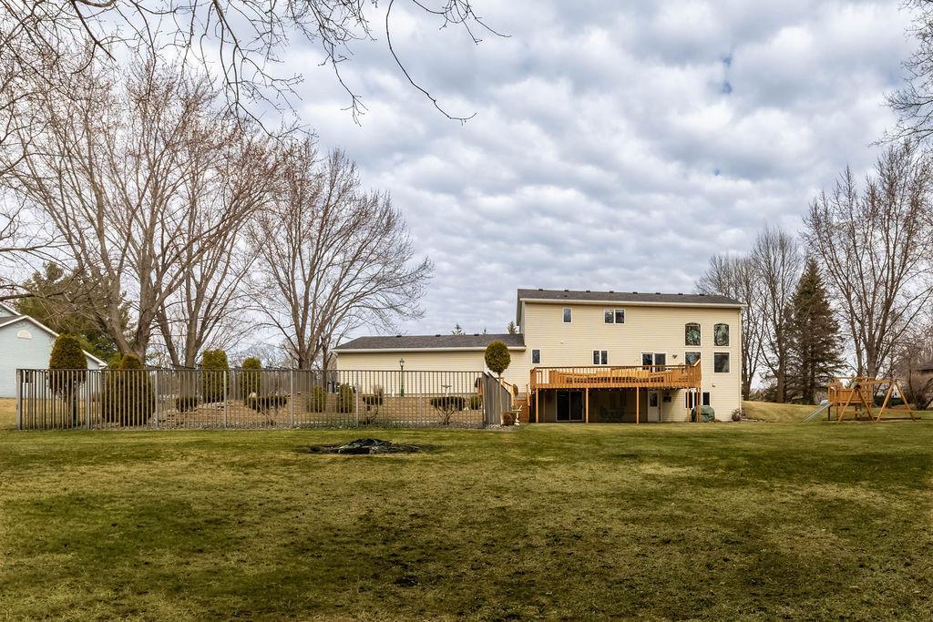 2608 Regal Road St. Cloud, MN 56301 - Photo 37 of 48