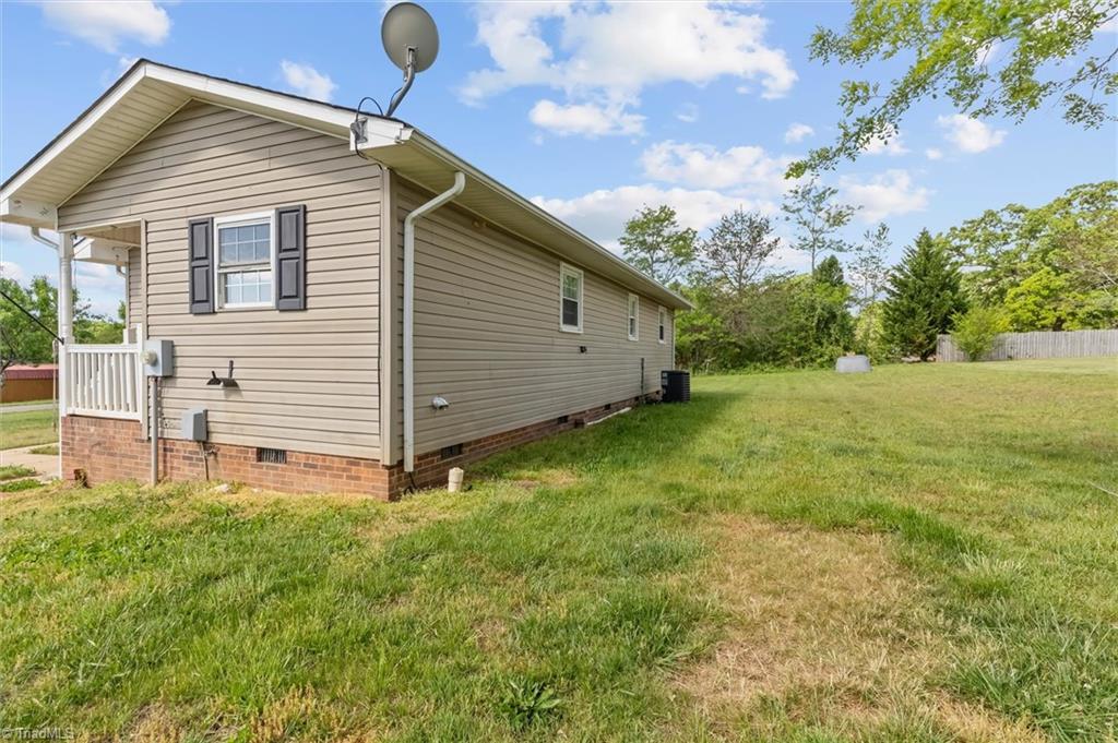 861 Creed Road Ararat, NC 27007 - Photo 17 of 18