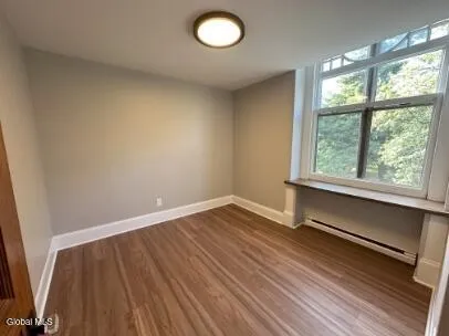 $1,200 | 479 State Street, Unit 7, Albany, NY 12203