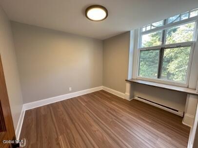 479 State Street, Unit 3 Albany, NY 12203 - Photo 4 of 6 073f4075-eea7-4879-8c97-3915ab9e37a9