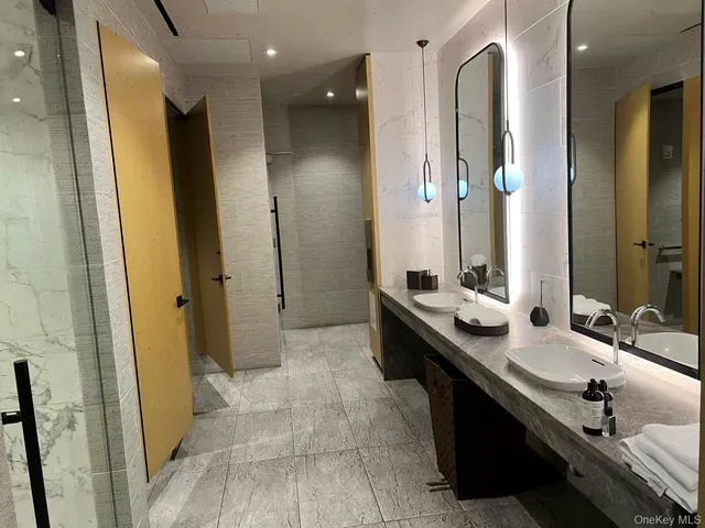 $949,000 | 133-36 37th Avenue, Unit 6F | Downtown Flushing