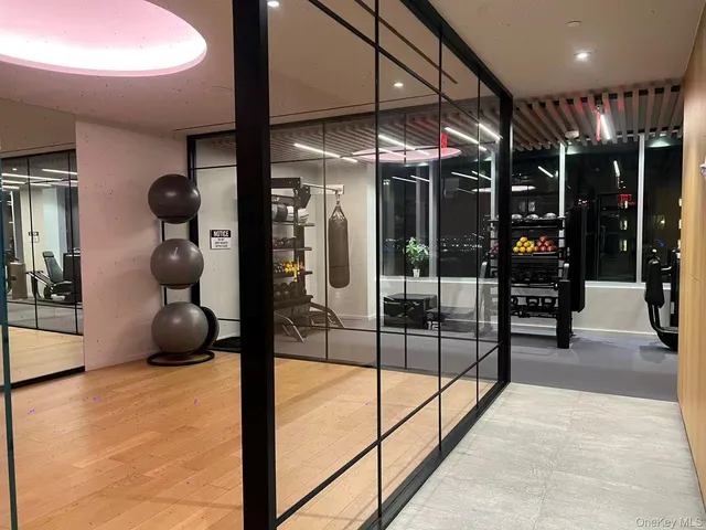 $949,000 | 133-36 37th Avenue, Unit 6F | Downtown Flushing