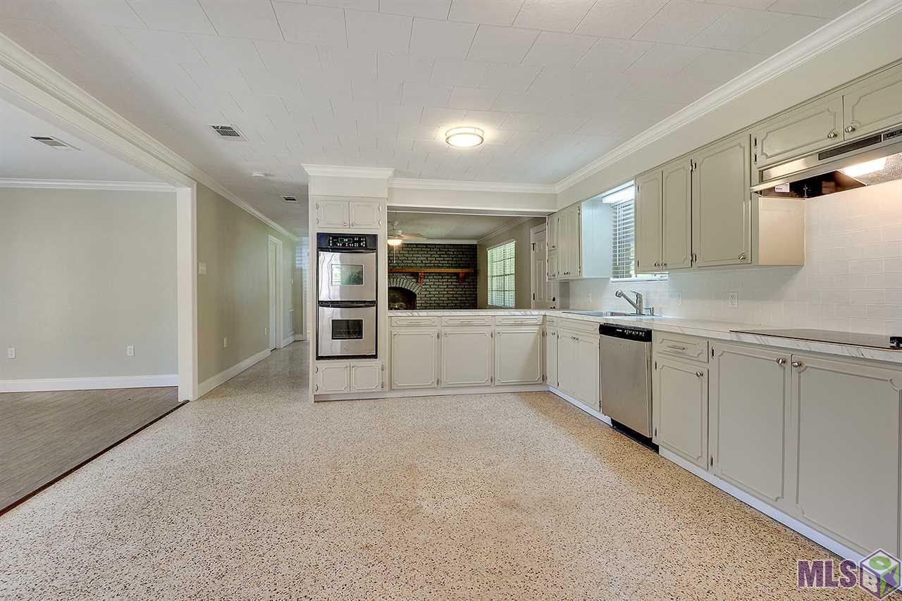 19575 Plank Road Zachary, LA 70791 - Photo 3 of 15 Gallery Image 3