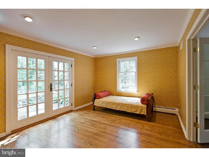5801 Private Road Doylestown, PA 18902 - Photo 6 of 25 Gallery Image 6