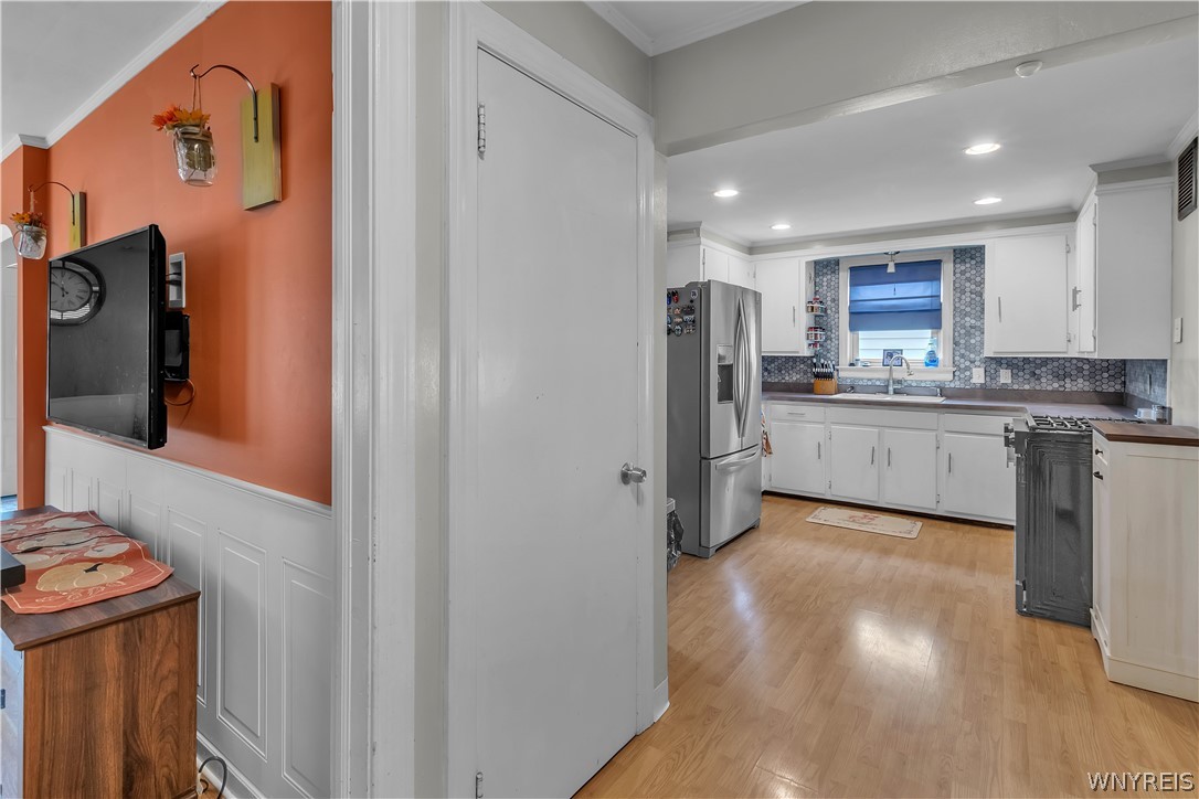 782 Beach Road Cheektowaga, NY 14225 - Photo 13 of 45