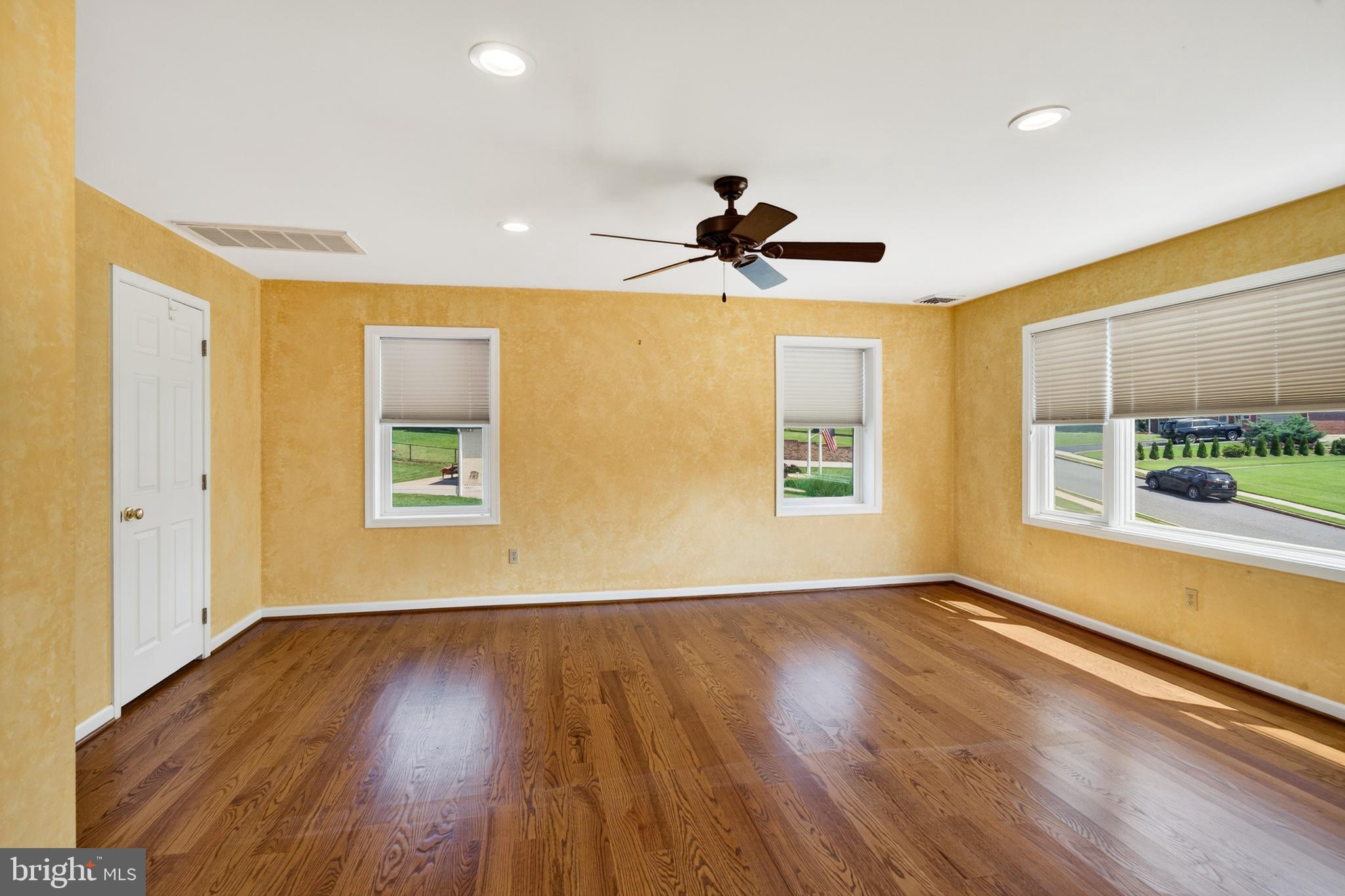 2741 Hillview Road Broomall, PA 19008 - Photo 33 of 80