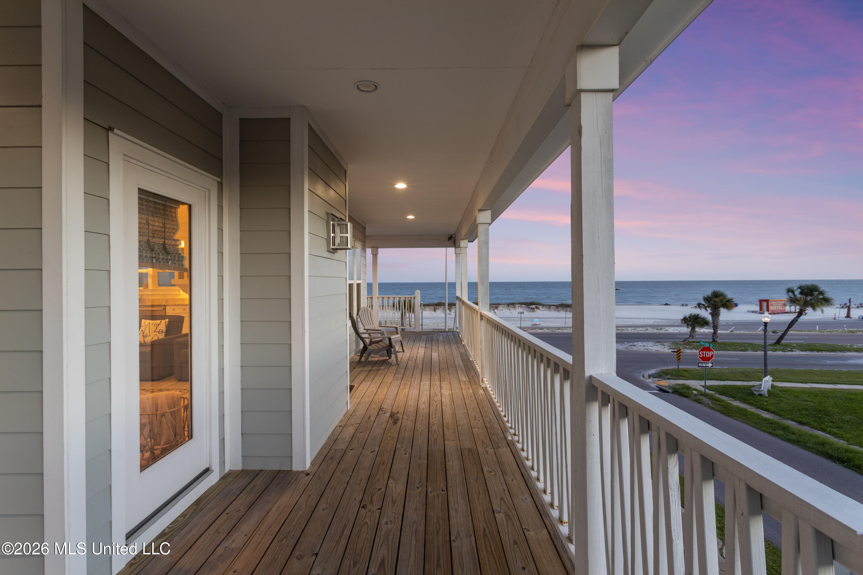 1623 Cayman Cove Biloxi, MS 39531 - Photo 51 of 58 00009